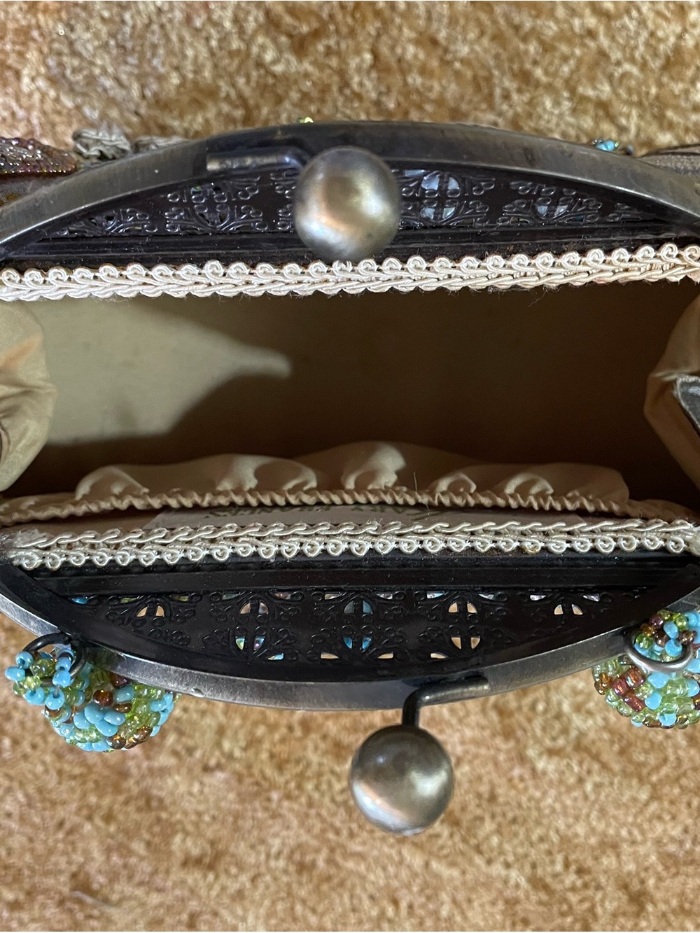 Mary Frances Olive Green and Turquoise Beaded Floral Evening Clutch excellent - Picture 9 of 9